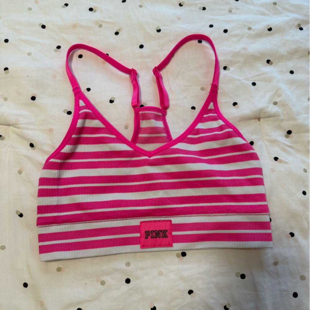 PINK Victoria’s Secret Sports Bra